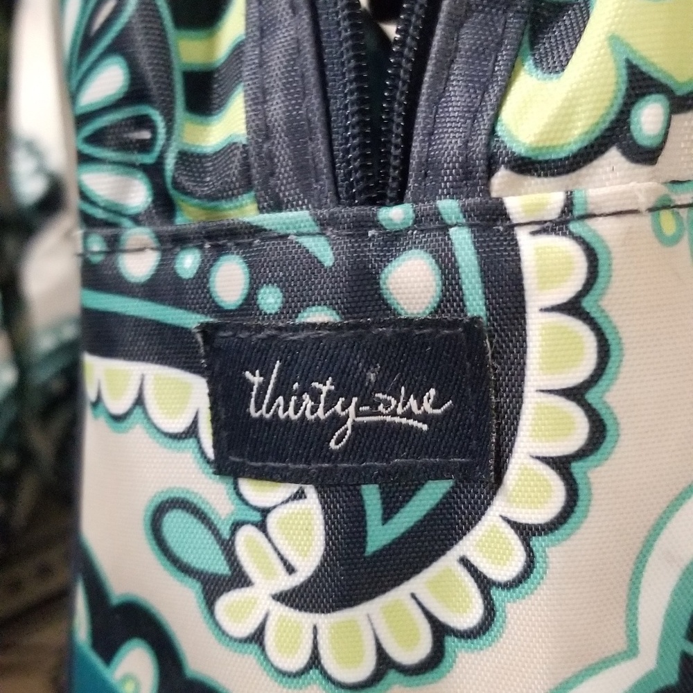 Set of 31 travel bags